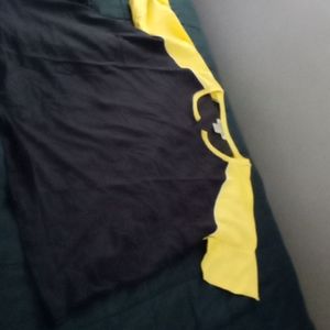 2 piece Anthony richards